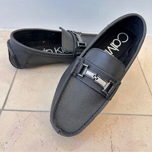 Calvin Klein Men's 7.5 Magnus Charcoal Black Slip-On Leather Driving Loafers